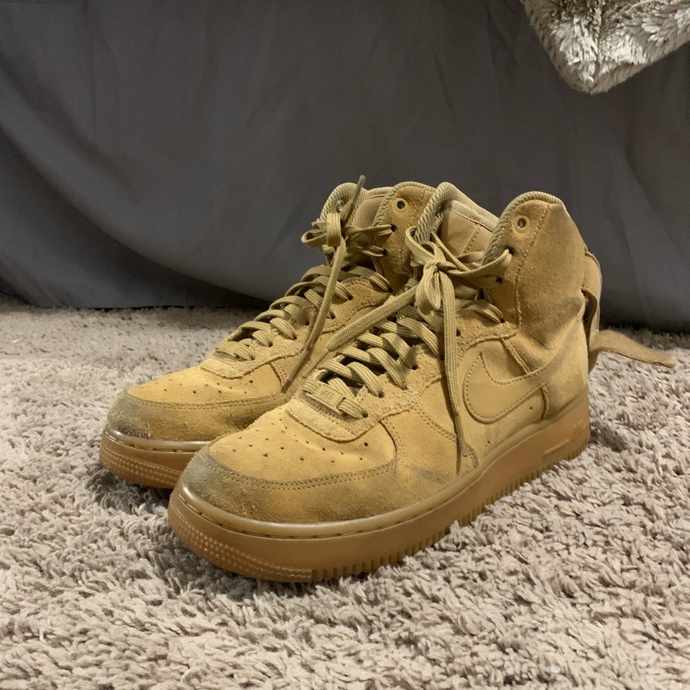 Nike Wheats